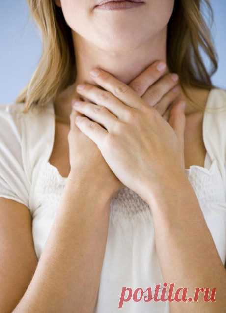 СМОТРИТЕ: Как быстро избавиться от боли в горле: 7 народных рецептов