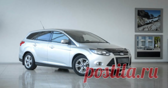 Плюсы и минусы Ford Focus с пробегом На вторичном рынке Ford Focus третьего поколения сейчас продается по цене от 350 000 до миллиона рублей. На что обратить внимание и чего опасаться при выборе этой машины?