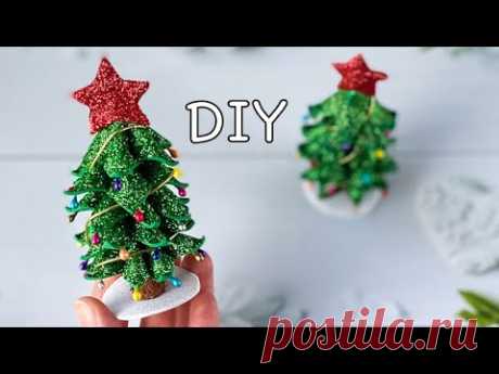 Нарядная Новогодняя ёлочка из глиттерного фоамирана своими руками DIY Christmas tree Glitter Foam - YouTube