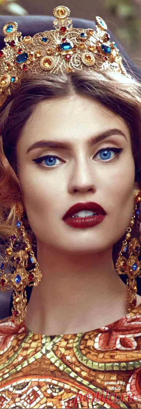 Bianca Balti for Dolce&amp;Gabbana