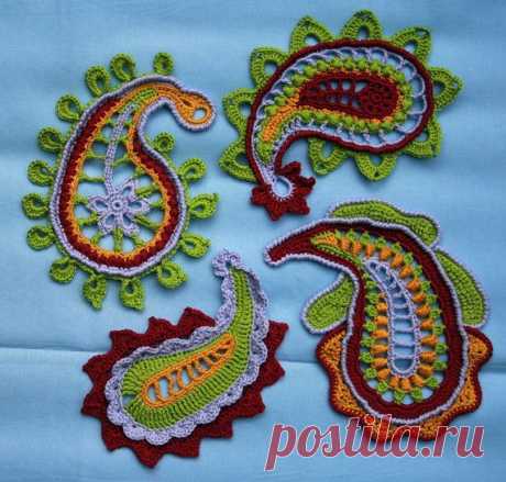 Paisley magic- crochet pattern