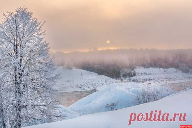 Фото: Красивый рассвет рядом с рекой. Пейзажный фотограф Павел Крайников. Пейзаж. Фотосайт Расфокус.ру