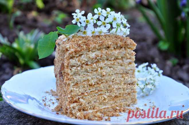 Sweet and not Sweet: Песочный торт с фундуком и крем-брюле