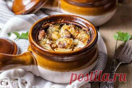 Картошка с курицей и грибами под соусом | Кулинарные рецепты | Яндекс Дзен