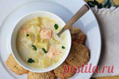 Лохикейтто – финский сливочный суп с лососем.