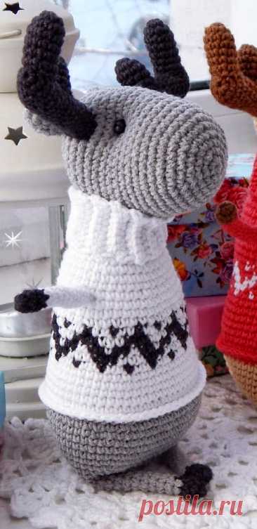 PDF Чудный лось крючком. FREE crochet pattern; Аmigurumi doll patterns. Амигуруми схемы и описания на русском. Вязаные игрушки и поделки своими руками #amimore - лось, олень, оленёнок.