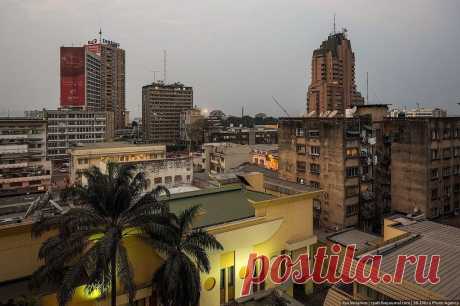 Киншаса, столица Демократической Республики Конго, является вторым по величине франкоязычным городом в мире.