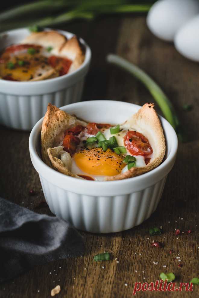 Вкусные и необычные завтраки: французский омлет, яйца кокот, сэндвич-круассан и вафли - Red Lips Journal