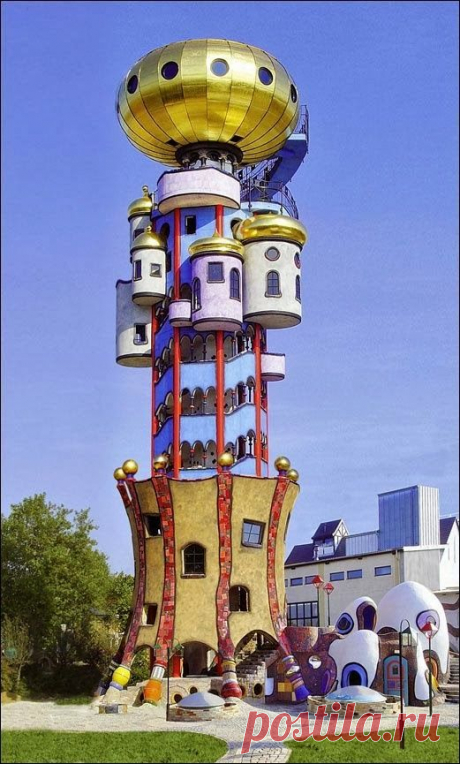 The Hundertwasser Turm in Abensberg | UNUSUAL ARCHITECTURE