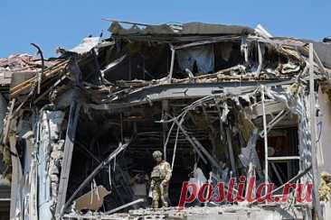 Число пострадавших в результате удара ВСУ по ресторану в Донецке выросло