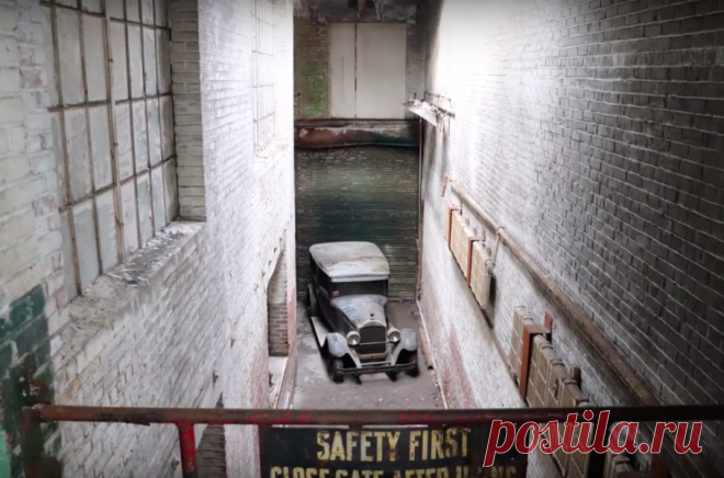 На заброшенной фабрике нашли довоенный Packard, простоявший там более 40 лет Пробег 