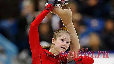 Липницкая выиграла серебро на дебютном чемпионате мира