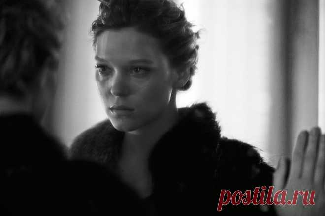 Леа Сейду (Lea Seydoux) в фотосессии Питера Линдберга (Peter Lindbergh) для журнала Interview (сентябрь 2014)