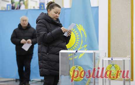 Явка на выборах президента Казахстана за три часа голосования составила 23,37%. Наибольшую активность избирателей зафиксировали в Шымкенте