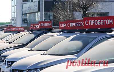 В России цена на авто с пробегом в III квартале выросла на 39%. Лидерами продаж среди брендов стали "Автоваз", Toyota, Kia, Hyundai и Volkswagen, говорится в исследовании "Авито авто"