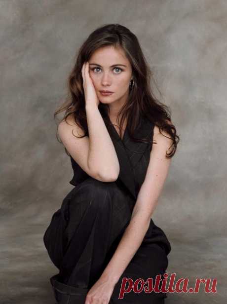 Эммануэль Беар / Emmanuelle Béart (род. 14 августа 1963) - французская актриса. |  Самые красивые французские актрисы
