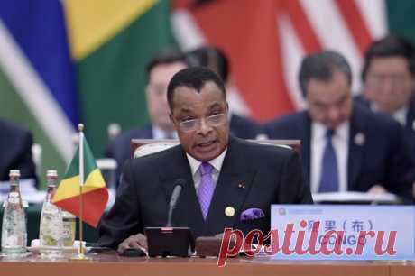 Президент Конго призвал следовать лозунгу Ленина. Глава государства поднял тему электрификации Африки.