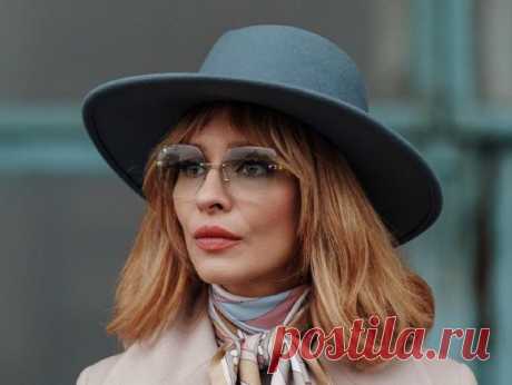 Нежная и красивая Елена Подкаминская: яркие фото 42-летней актрисы