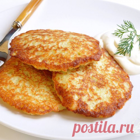 Драники (картофельные оладьи)