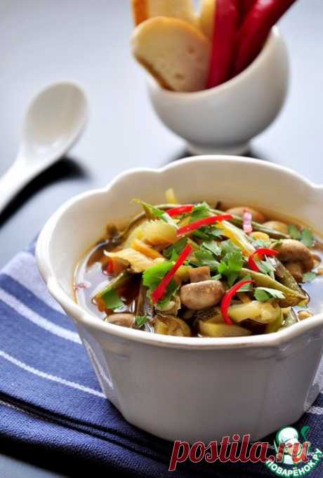 Грибной суп со стручковой фасолью и баклажанами - кулинарный рецепт
