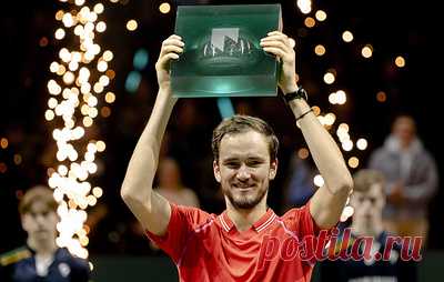Теннисист Медведев рассказал, что не ощутил неуважения к себе на турнире в Роттердаме. Россиянин победил в финале итальянца Янника Синнера