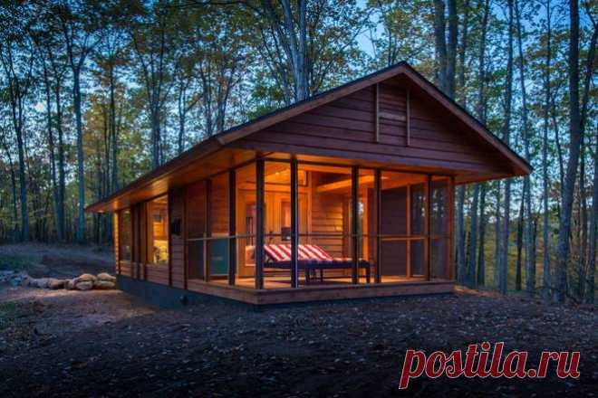 How a talented architect makes an RV look like a charming cabin in the woods : TreeHugger