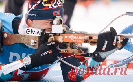 Норвежские биатлонисты выиграли десятую подряд эстафету на Кубке мира. Эндре Стремсхайм, Стурла Легрейд, Тарьей Бё и Йоханнес Бё стали лучшими на четвертом этапе Кубка мира в Оберхофе