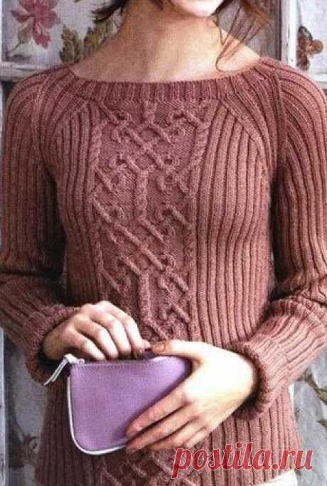 2 пуловера с красивыми аранами + схемы 

Пуловер с арановым узором
Пуловер с арановым узором связан спицами. Арановый узор проходит широкой полосой по центру полочки. Все остальное пространство пуловера занимает простая резинка два на два,…