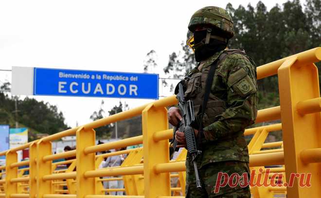 В Эквадоре убили прокурора, расследовавшего захват телестудии. Эквадорского прокурора, который расследовал нападение вооруженных людей на студию телеканала TC Televisión, убили в городе Гуаякиль, сообщила газета El Universo.