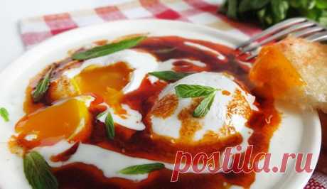 Чылбыр – яйца пашот по-турецки (Poached Egg: Chilbir)