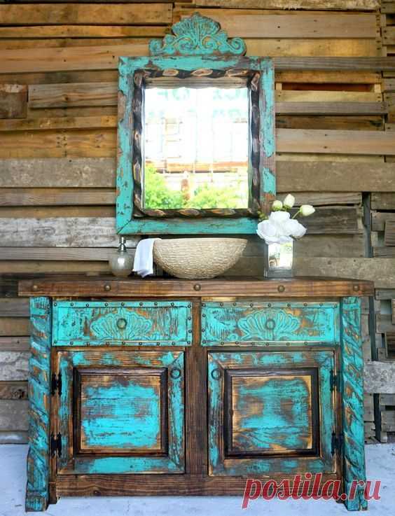 Aug 23, 2018 - Great thing about vintage and shabby chic bathroom vanities is that you can always make one yourself. Here are some cool ideas to do that!