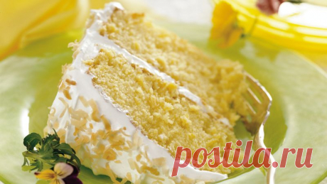 Piña Colada Cake This one goes out to all the piña colada lovers. Our Piña Colada Cake combines the tropical flavors of our favorite beach-side drink with a tender and moist cake. It's a vacation in a bite! From parties to birthdays, our Piña Colada Cake recipe is a showstopper, and Betty Crocker™ cake mix makes this cake super simple. When decorating your pineapple coconut cake which starts with cake mix, get creative! Let us know how it goes in the comments.