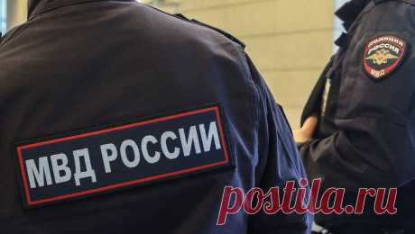 В Нижневартовске тренера женской команды по хоккею обвинили в домогательствах. В Нижневартовске одна из воспитанниц спортивной секции по хоккею обвинила тренера в домогательствах, спортсменка заявила, что наставник вел с ней переписку интимного характера. Об этом сообщает URA.ru. Переписку с тренером женской ...