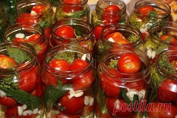 10 рецептов консервирования помидорок!

1. ТОМАТЫ 