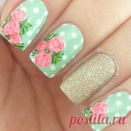 Floral nail art | Nails