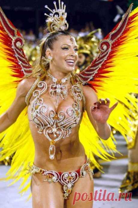Девушки на карнавале в Рио-де-Жанейро | Позитив в картинках и не только