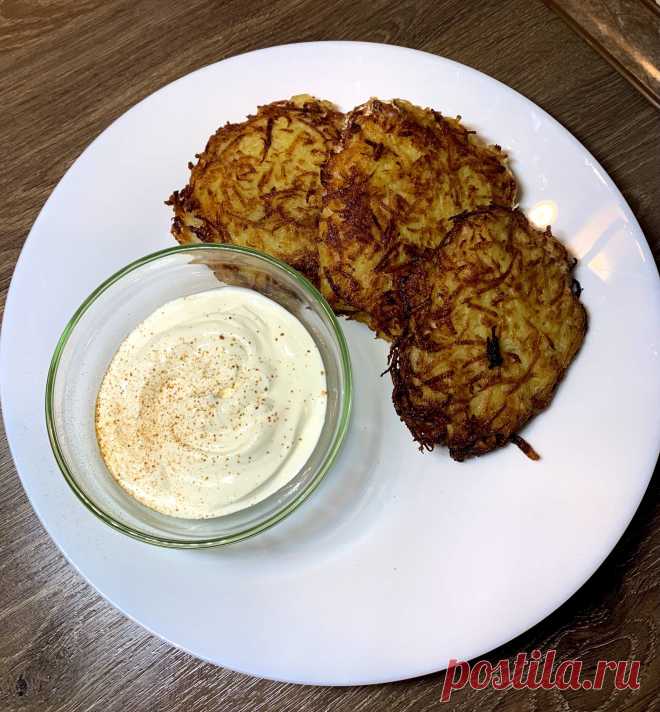 Чесночные пышечки для вкусного завтрака  Результат порадовал. Домашняя выпечка всегда лучше. Попробуйте!  Ингредиенты:
Кефир (или молоко) — 1,5 стак. Мука - 4 стакана. Дрожжи(сухие) — 2 ч. л. Соль— 1 ч. л с горкой. Сахар— 1,5 ст.л. Яйцо— 1 …