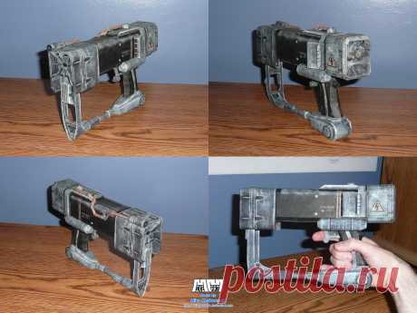 AEP7 Laser Pistol Assembled Done! For those of you that don't know, this is the Laser Pistol, a gun from Fallout 3, a game for the 360, PC, &amp; PS3. I think it came out great, but unfortunately it's not perfectly "life-size...