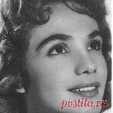 Магда Гусман, 16 мая, 1928
 • 12 марта 2015