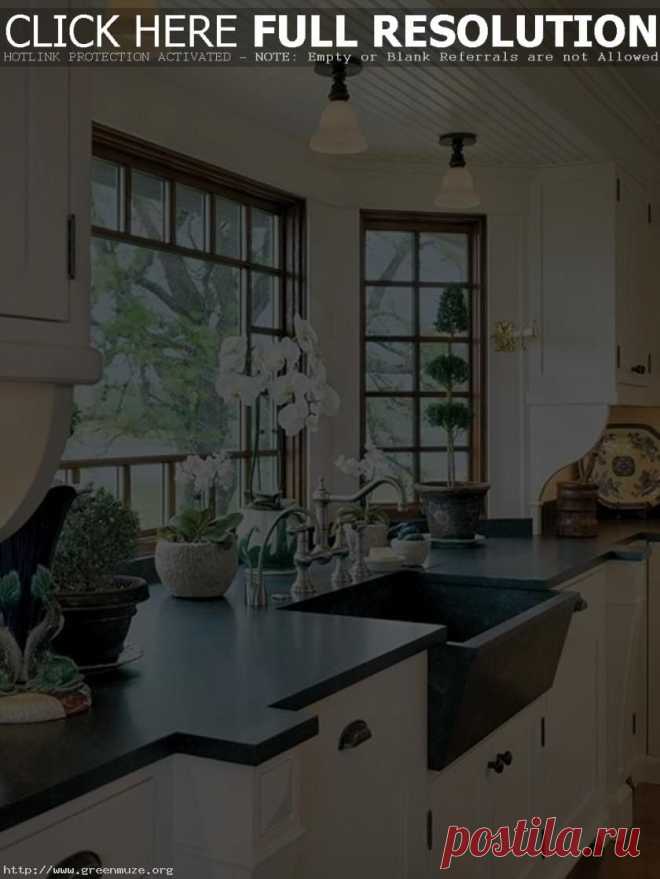bay window design for kitchen with soapstone countertop and sink : Interior Bay Window Design Ideas, bay window decorating ideas,bay window designs, GreenMuze Home Inspiration