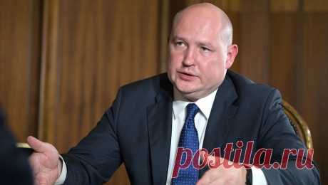 Власти Севастополя назвали причину громких звуков в центре города. Губернатор Севастополя Михаил Развожаев объяснил в своем Telegram-канале, почему в центре города слышны оглушительные звуки. &quot;В районе Северного мола Черноморский флот проводит тренировку расчетов ППДО&quot;, - написал ...