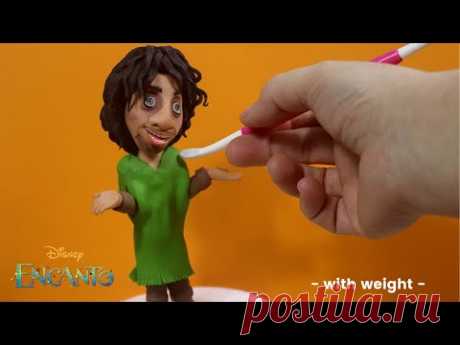 Creating Bruno Madrigal out of fondant or clay - cake topper - Encanto Disney Cake