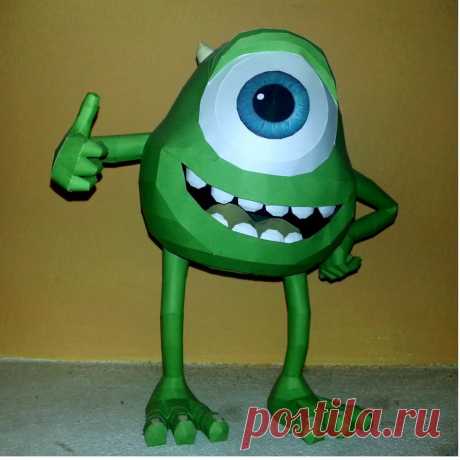 Mike wazoski papercraft Mike Wazowski papercraft. 3D model designed by me with Blender, model built by me. To build the model you can download the template from this www.mediafire.com/?m0pfw38vxh8&hellip;