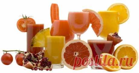 Сырые овощные и фруктовые соки имеют большое количество витаминов и энзимов, способствуют выводу из организма шлаков и токсинов (особенно фруктовые соки). Сырые соки используются для поддержания здоровья и лечения при многих заболеваниях.