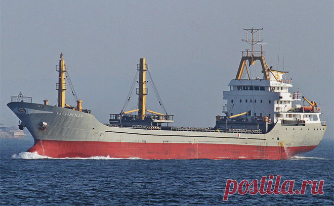 Турецкое судно с российским грузом на борту затонуло в Черном море. Турецкое грузовое судно Kafkametler с 12 членами экипажа на борту затонуло в Черном море, сообщил министр внутренних дел страны Али Ерликая, передает Reuters.