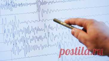 В Новой Зеландии произошло землетрясение магнитудой 5,8. Землетрясение магнитудой 5,8 произошло в Новой Зеландии. Об этом пишет ТАСС, ссылаясь на Европейско-средиземноморский сейсмологический центр. Эпицентр землетрясения находился в 954 км к северу от города Хикс Бэй с населением около 1,3 ...