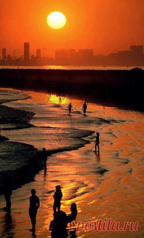 Sunset in Seal Beach, California | California Dreamin'