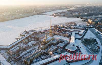 "Нас ждет много открытий". Начата первая в истории реставрация стены Петропавловки. В декабре 2022 года началась самая масштабная за историю Петербурга реставрация объекта культурного наследия — восстановление выходящей на Неву стены Петропавловской крепости, под которой располагается знаменитый городской пляж. Николай Калач, заместитель гендиректора по строительству и реставрации Государственного музея истории Санкт-Петербурга, в ведении которого находится крепость, рассказал ТАСС о…