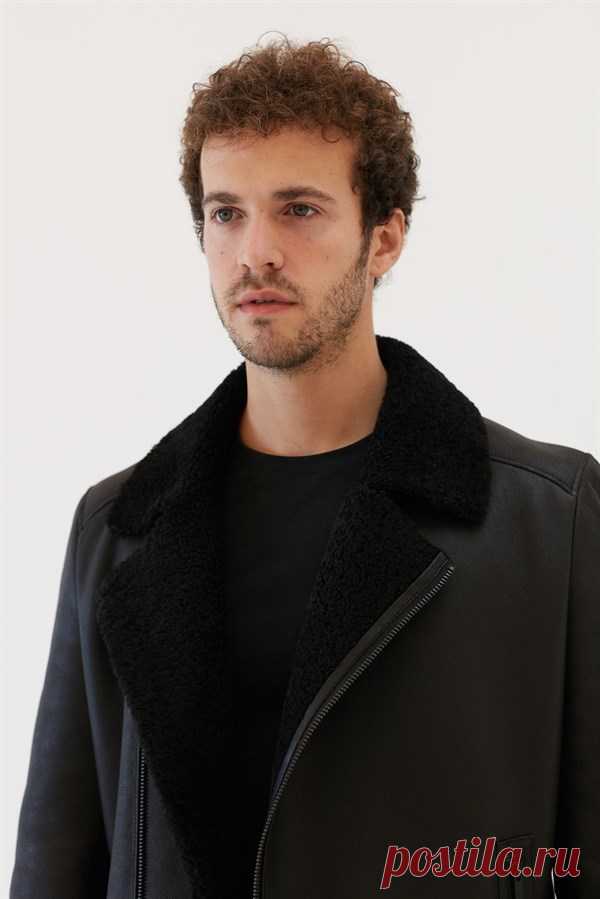 CARTER Men Biker Black Shearling Jacket Black Noble | Luxury Shearling CARTER Men Biker Black Shearling Jacket MEN'S SHEARLING JACKET The most stylish women's and men's leather-suede suede jacket models are at Black Noble! All your purchases Free Shipping, the most appropriate payment alternatives, installment orders, campaigns. Safe and fast