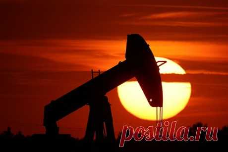 Саудовская Аравия отказалась от планов увеличить нефтедобычу. Министерство энергетики Саудовской Аравии отменило поручение государственной компании Saudi Aramco об увеличении к 2027 году мощностей нефтедобычи до 13 миллионов баррелей в сутки. Вместо этого потенциальное производство должно сохраниться на уровне 12 миллионов баррелей в сутки.